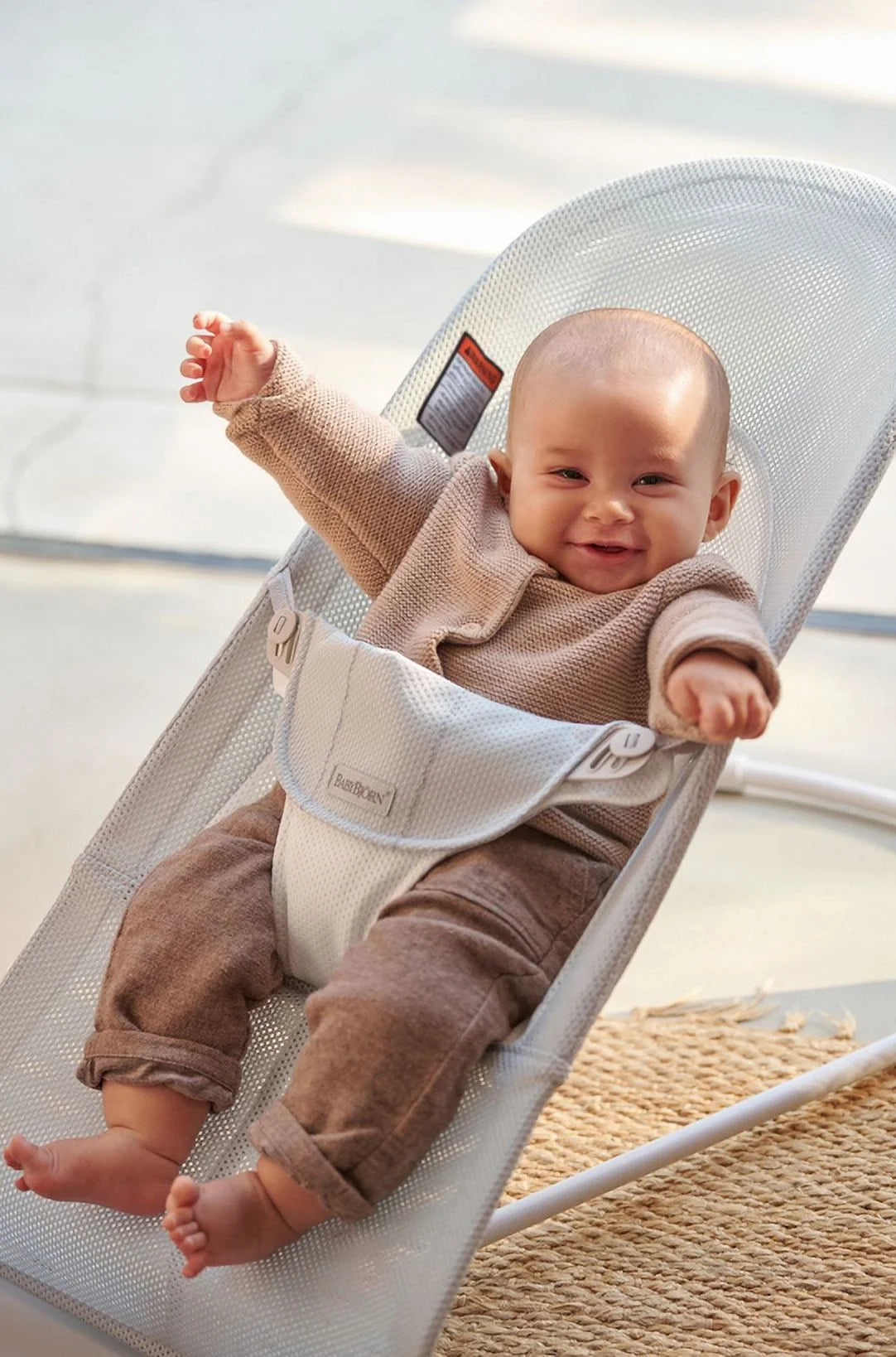 Silver Mesh Baby Bouncer M137