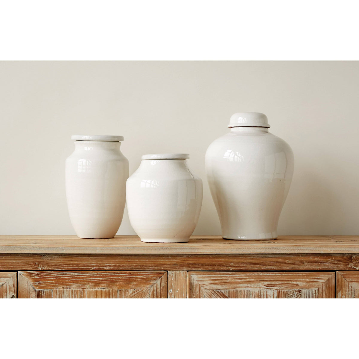 Medium White Terracotta Cachepot E435