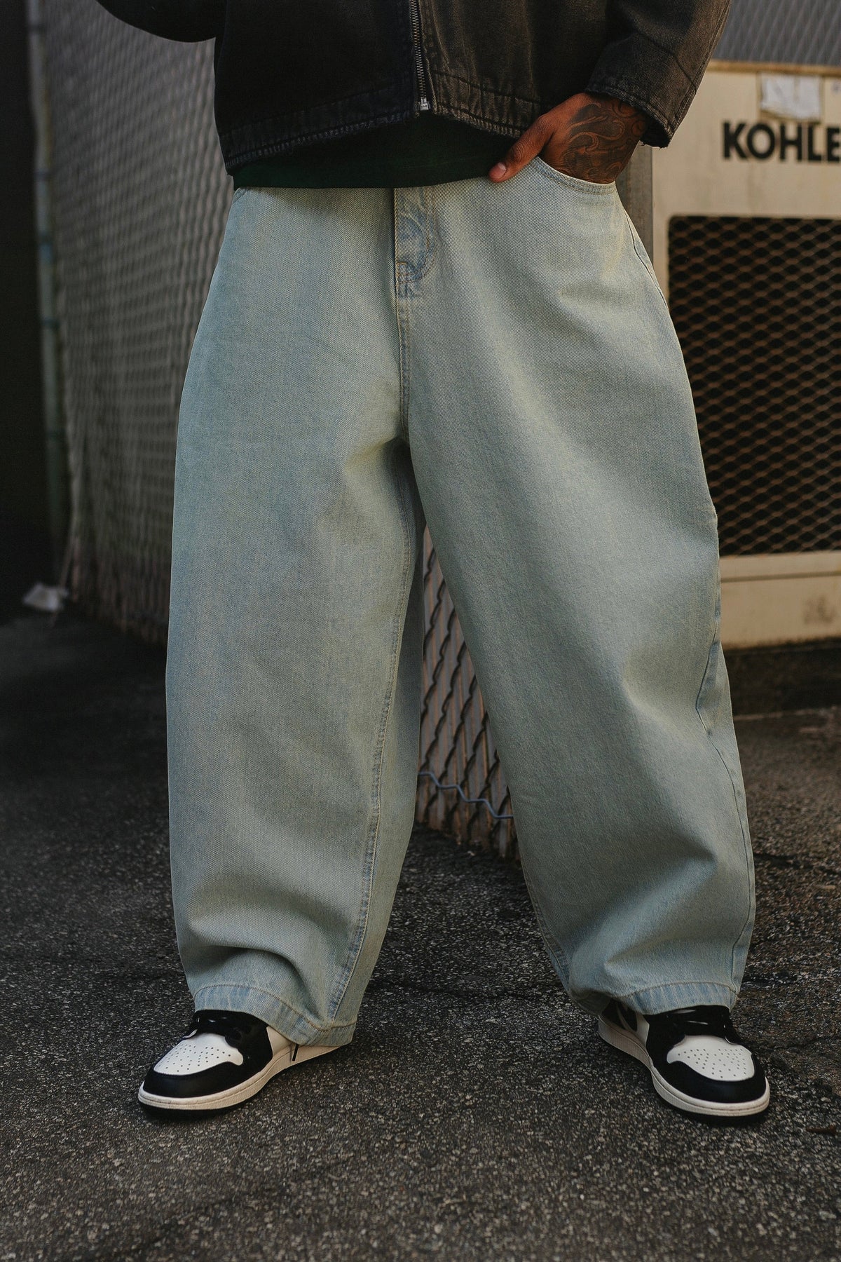 Balloon Denim Jeans