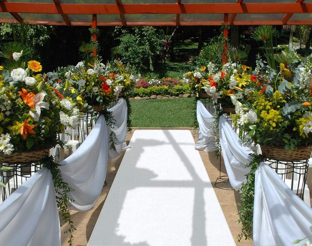 White Carpet Aisle Runner 3 Feet x 20 Feet W695