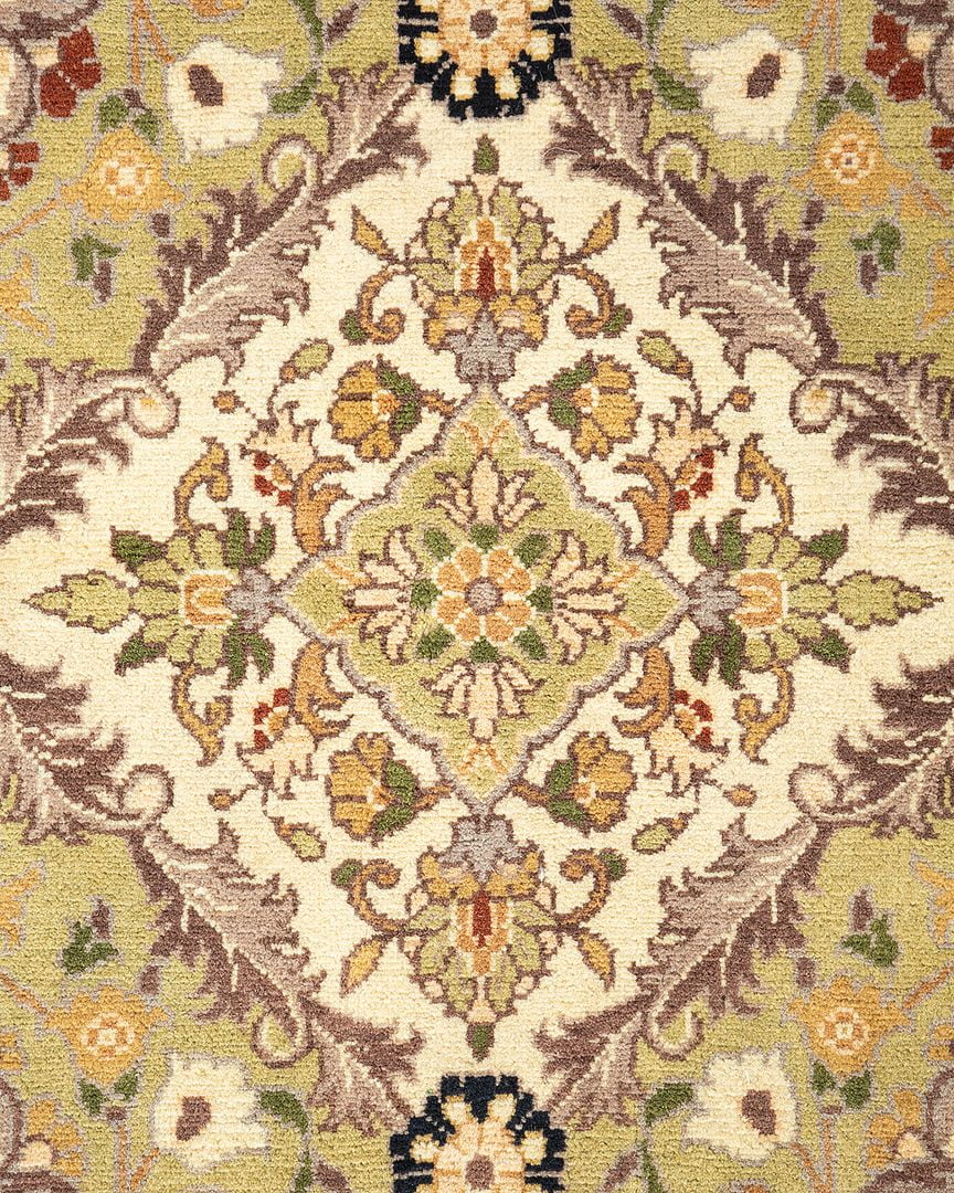Hand-Knotted Wool Ivory Octagon Area Rug 8' 1" x 8' 1" B8813